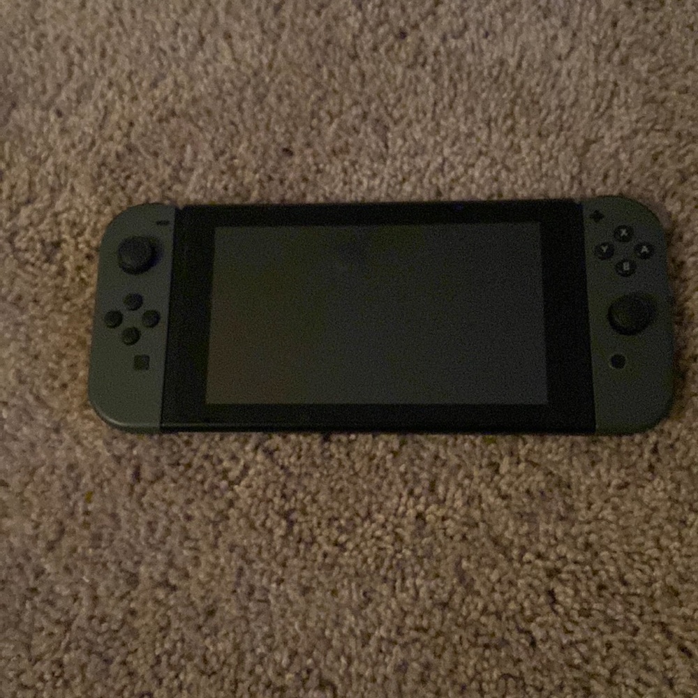 Nintendo switch used No stick drift no buttons broken
